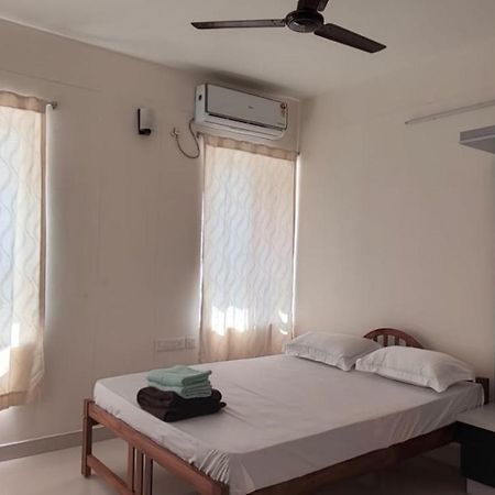Hobiz Serviced Apartments Chalakuzhy Nr Medical College Trivandrum 特里凡得琅 外观 照片